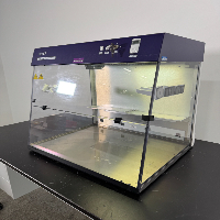 UVP UV PCR Workstation image 1